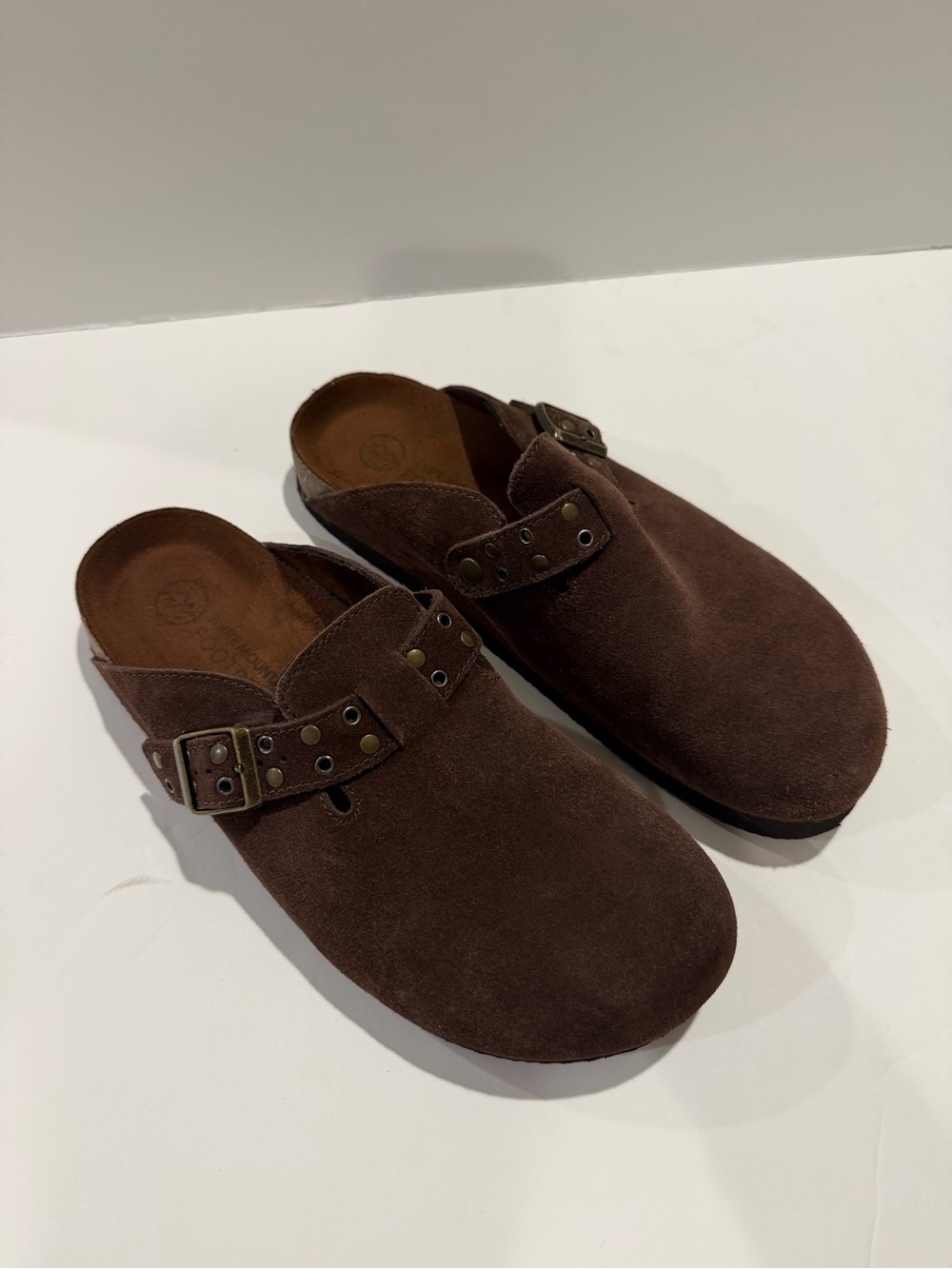 White Mountain Brown Genuine Leather Suede Clogs Mules